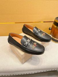 Picture of Versace Shoes Men _SKUfw140400273fw